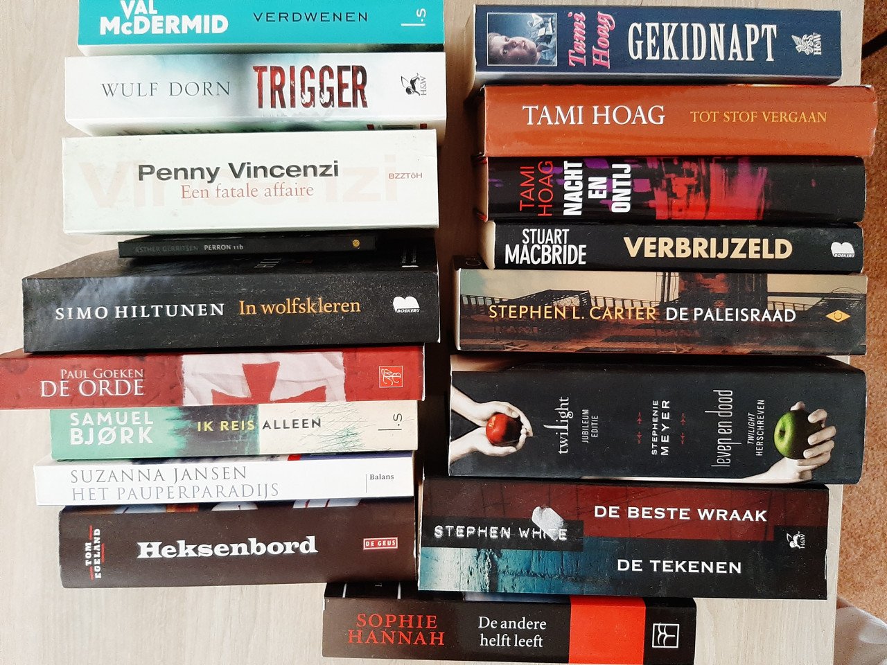 Boeken 2 euro per stuk