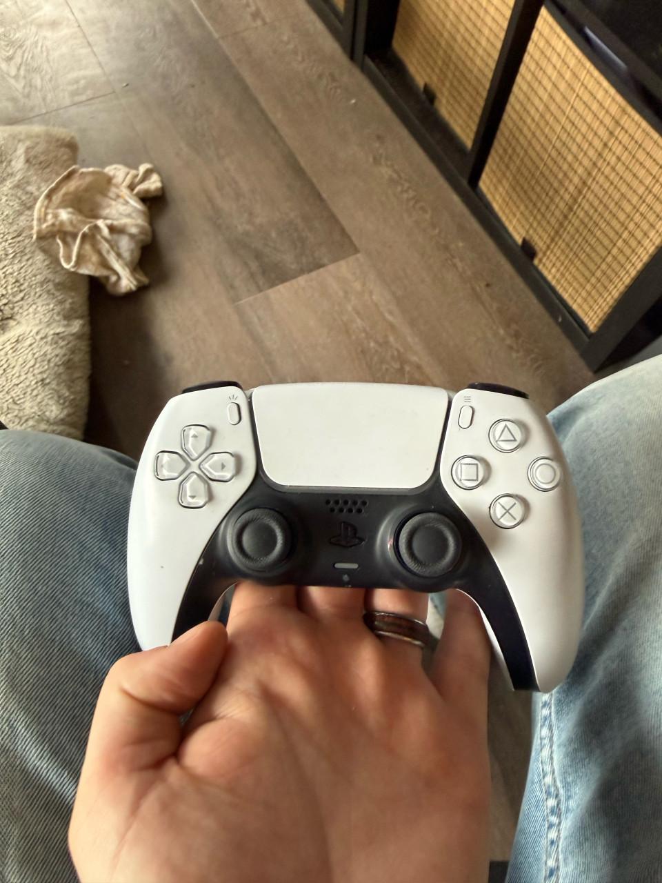 Playstation 5 slim 1 TB console digital edition