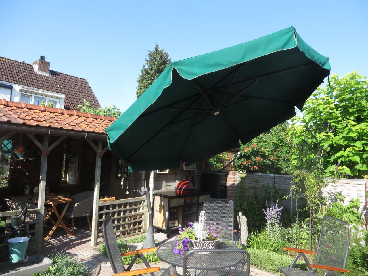 Parasol dia 340 cm. Merk Easy Sun