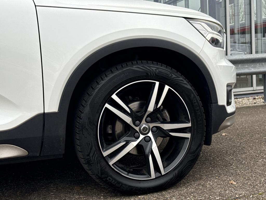 Volvo XC40 1.5 t3 r-design | nl-auto | btw | pano | parel lak | stoelverw.