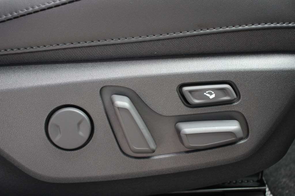 Kia E-niro executiveline 64.8kwh | schuifdak | warmtepomp