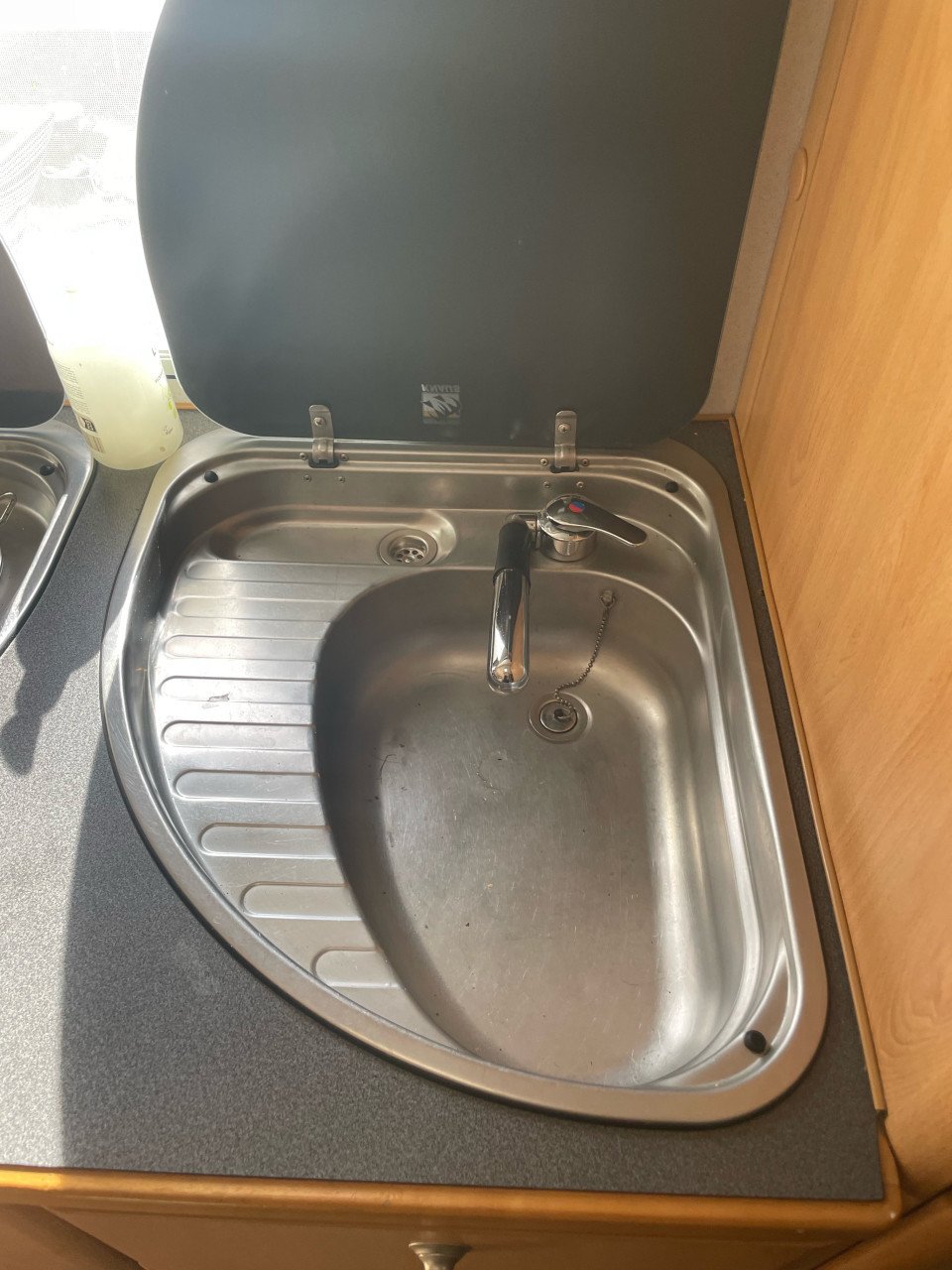 Mooie 6-persoonscamper fiat knaus opbouw