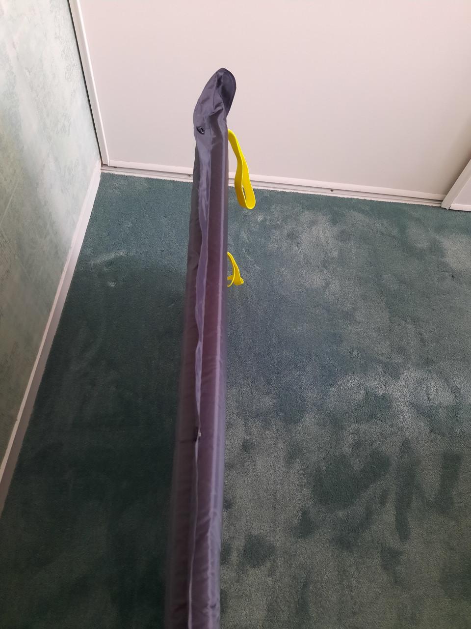 2 éenpersoons luchtbedden, zelfopblaasbaar