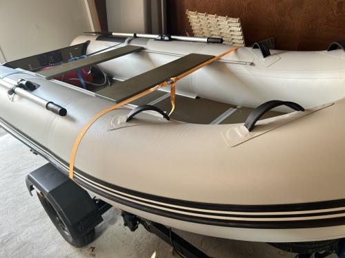 Rib boot Beekman 330 meter met buitenboordmotor en trailer