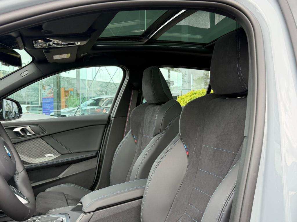 BMW 1 Serie 120 m sport design edition i panoramadak i camera i led i wides