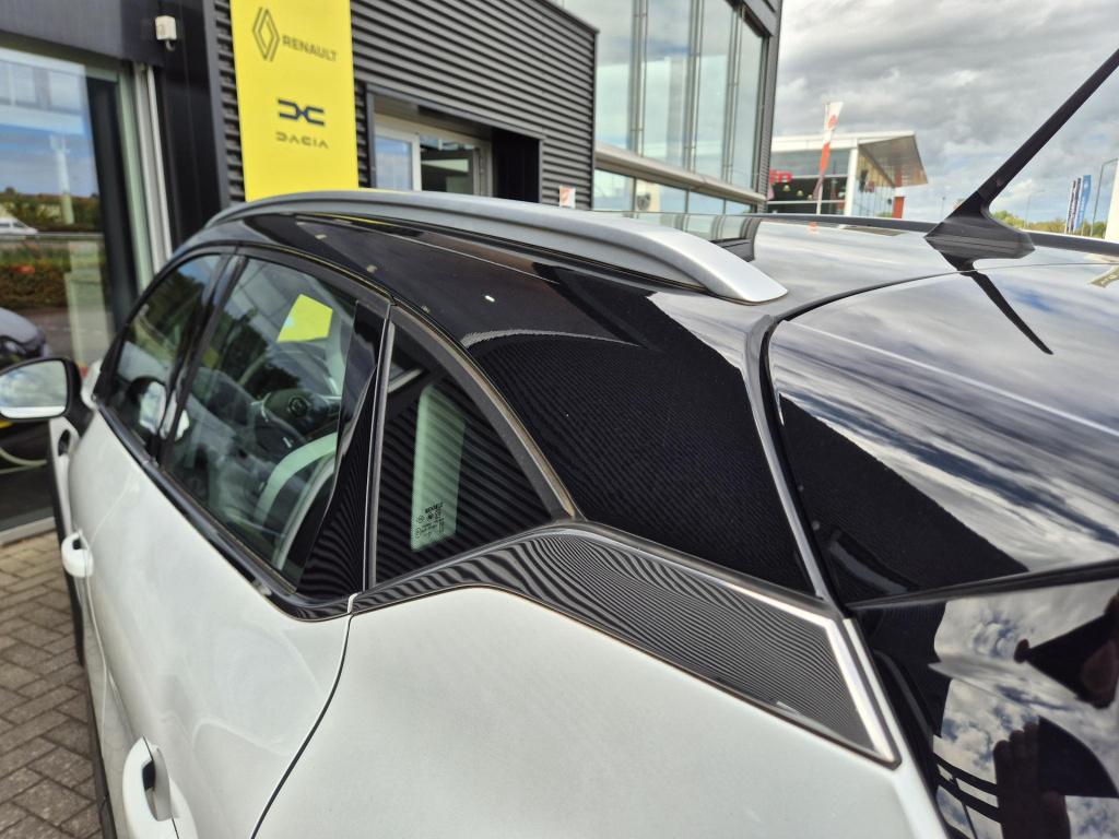 Renault Captur 1.3 tce 130 intens trekhaak, camera, stoel-, stuur- en voorr