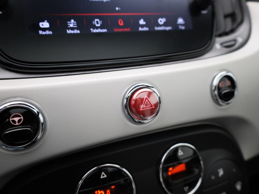 Fiat 500 1.0 hybrid star |apple carplay / android auto | panorama dak | blu