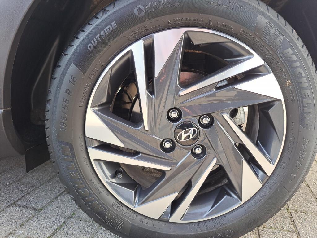 Hyundai Bayon 1.0 t-gdi comfort smart | navigatie | trekhaak! | apple carpl