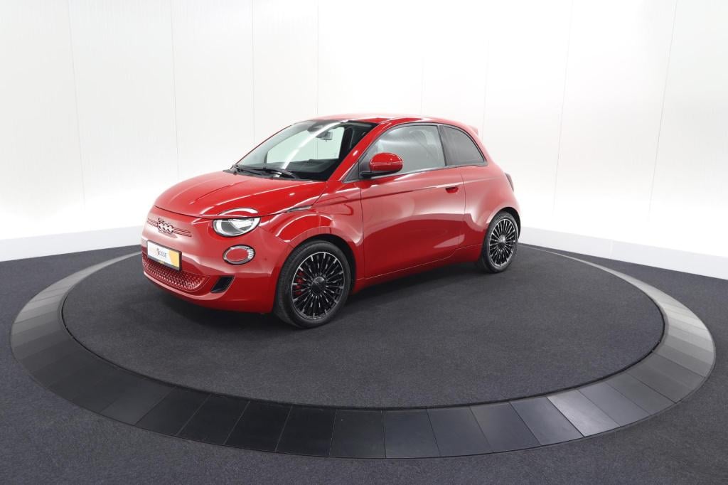 Fiat 500 icon 42 kwh | camera | 17" velgen | keyless start | navigatie | ap