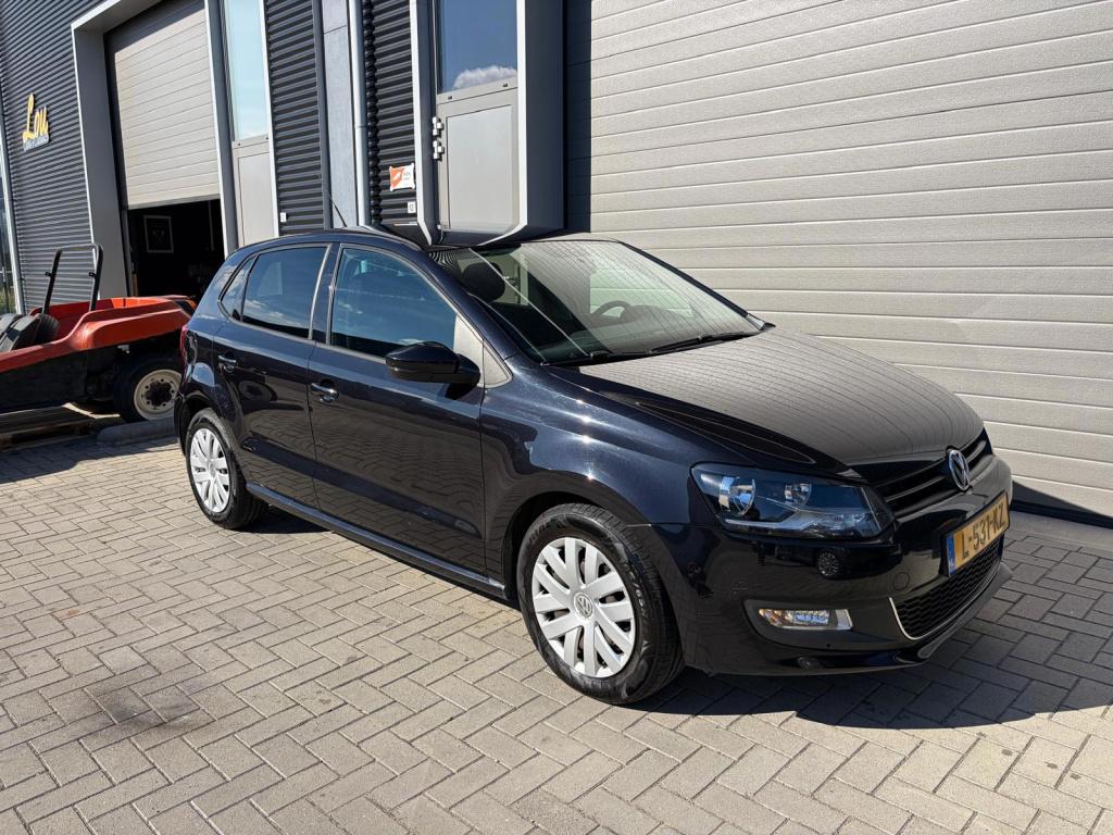 Volkswagen Polo 1.2-12v bluemotion trendline/mooie auto/clima/carplay/