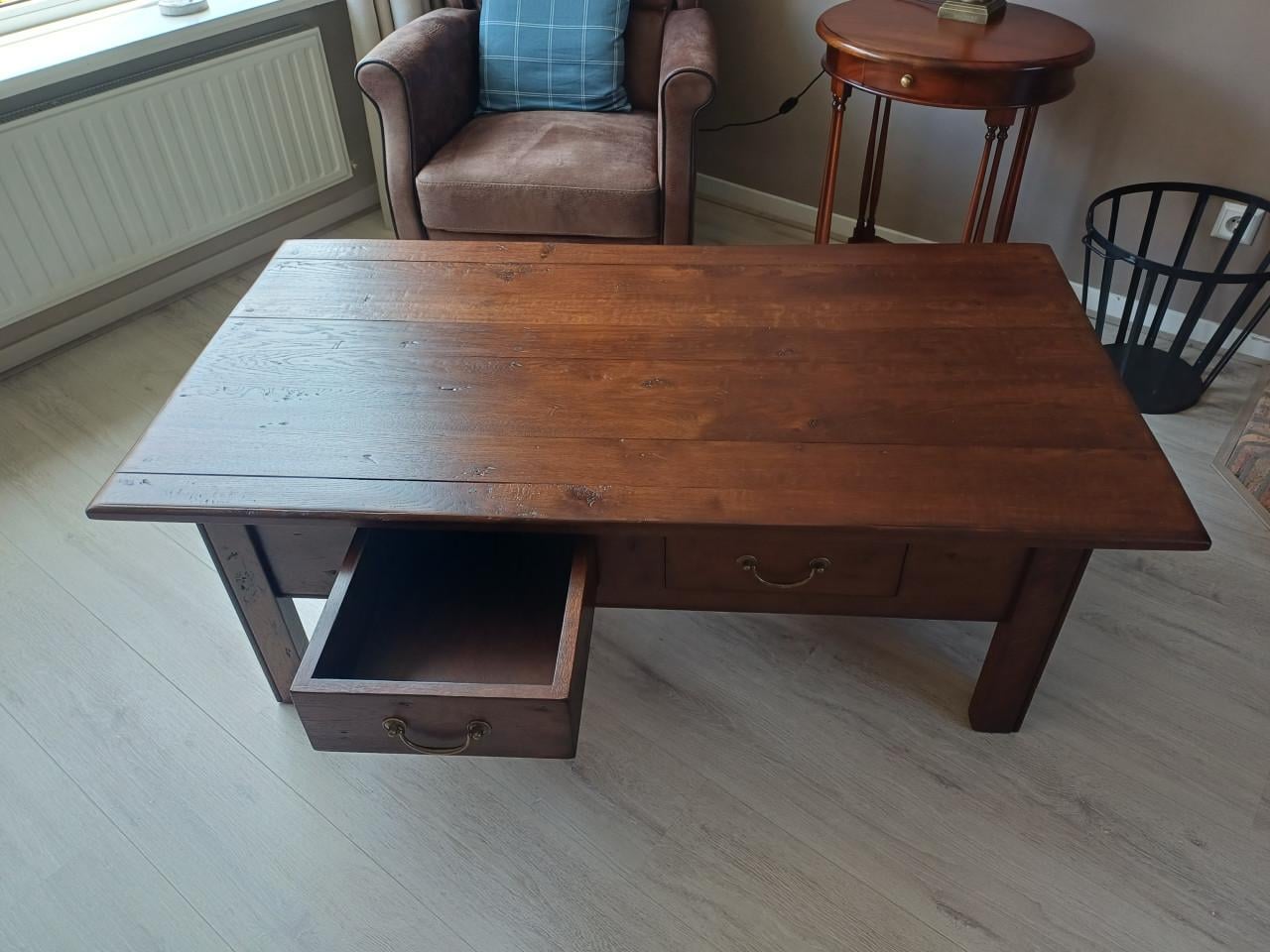 Eikenhouten salontafel
