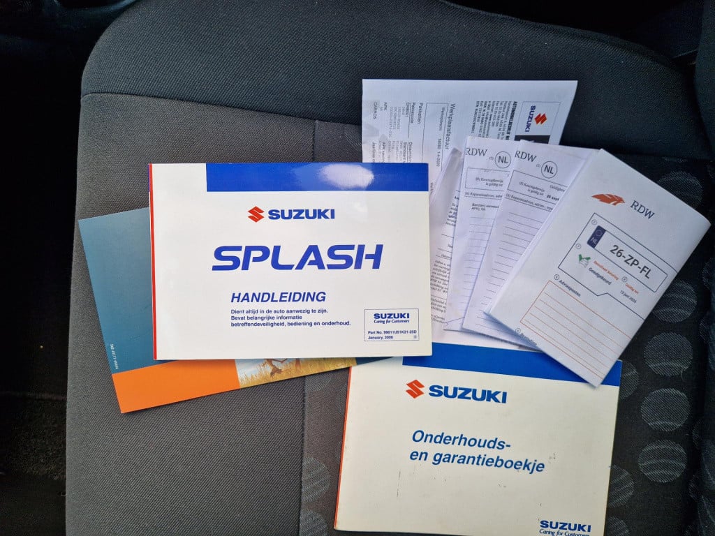 Suzuki Splash 1.0 exclusive