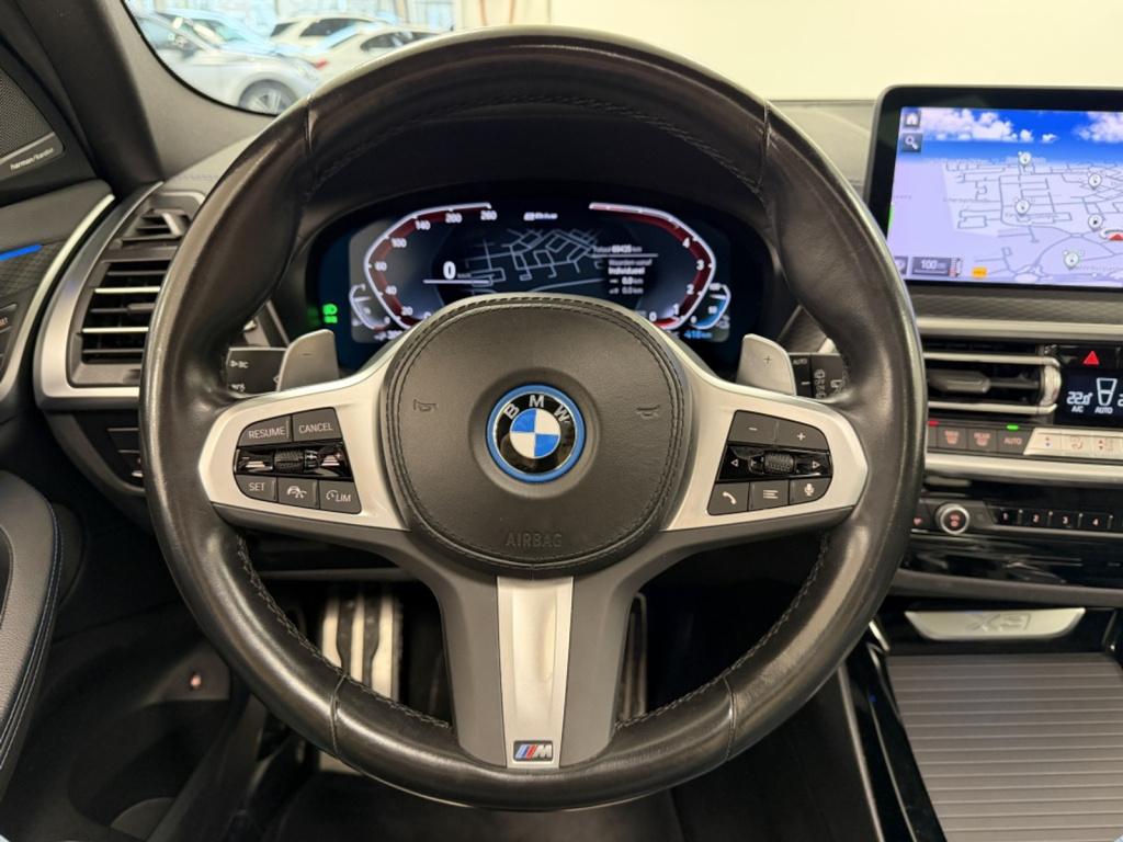 BMW X3 xdrive30e m-sport pro | harman/kardon | sportstoelen | panoramad