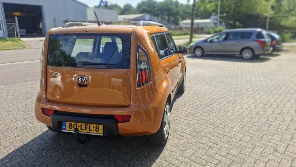 Kia Soul 1.6 X-Tra 5deurs bj:2010 airco apk 2027 !!