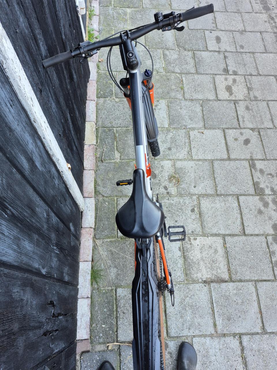 Cube AIM Race XL 29 wheelsize