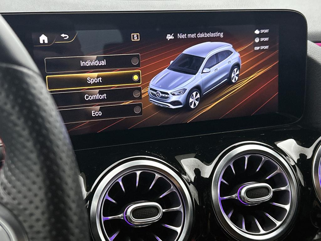 Mercedes-Benz Gla-klasse 200 business solution amg | sfeerverlichting | tre