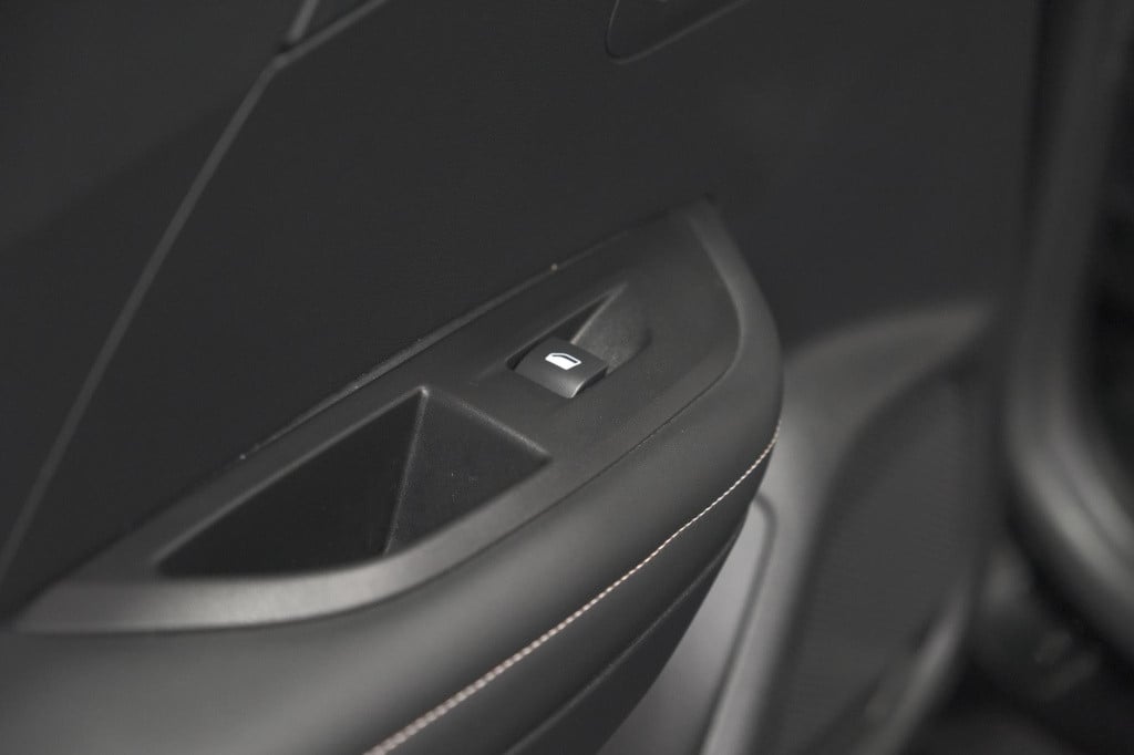Peugeot 2008 hybrid 136 e-dcs6 allure | 360 camera | adaptieve cruise contr
