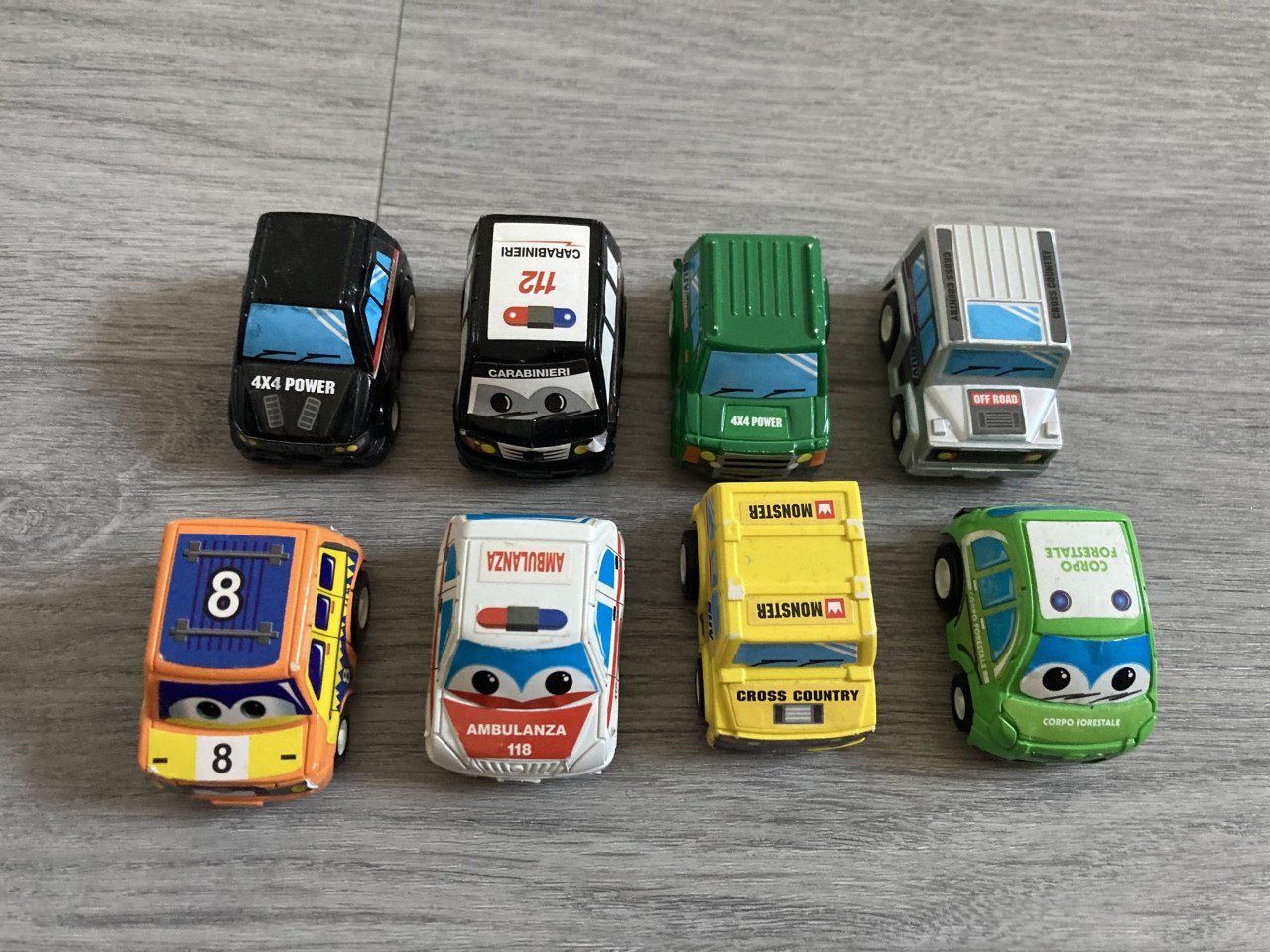 Speelgoed auto's