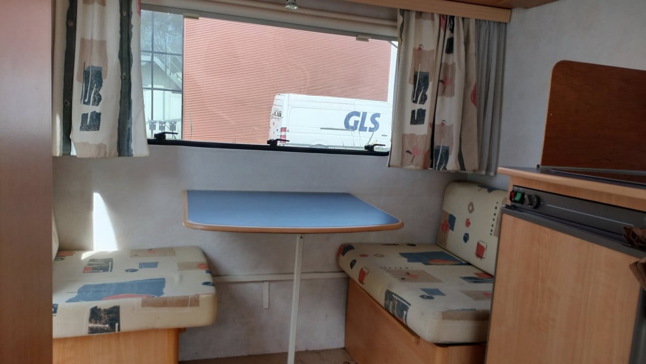 LICHTGEWICHT Caravelair Antares 335 met voortent