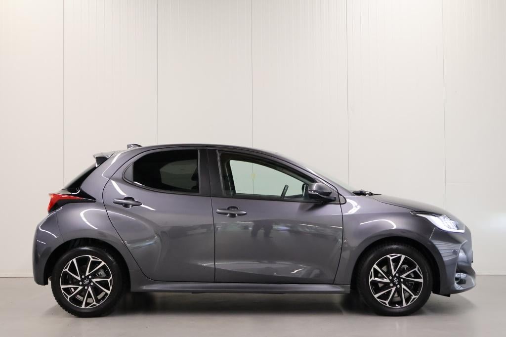 Toyota Yaris 1.5 hybrid dynamic