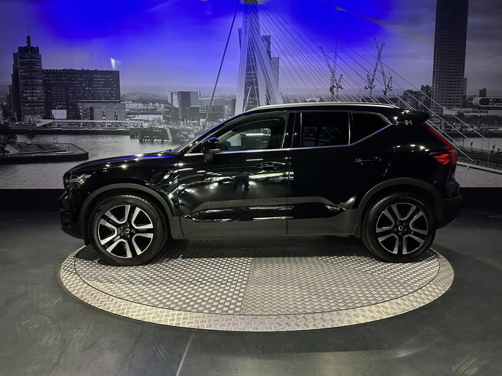 Volvo XC40 1.5 t4 recharge inscription expression *harmankardon*camera*