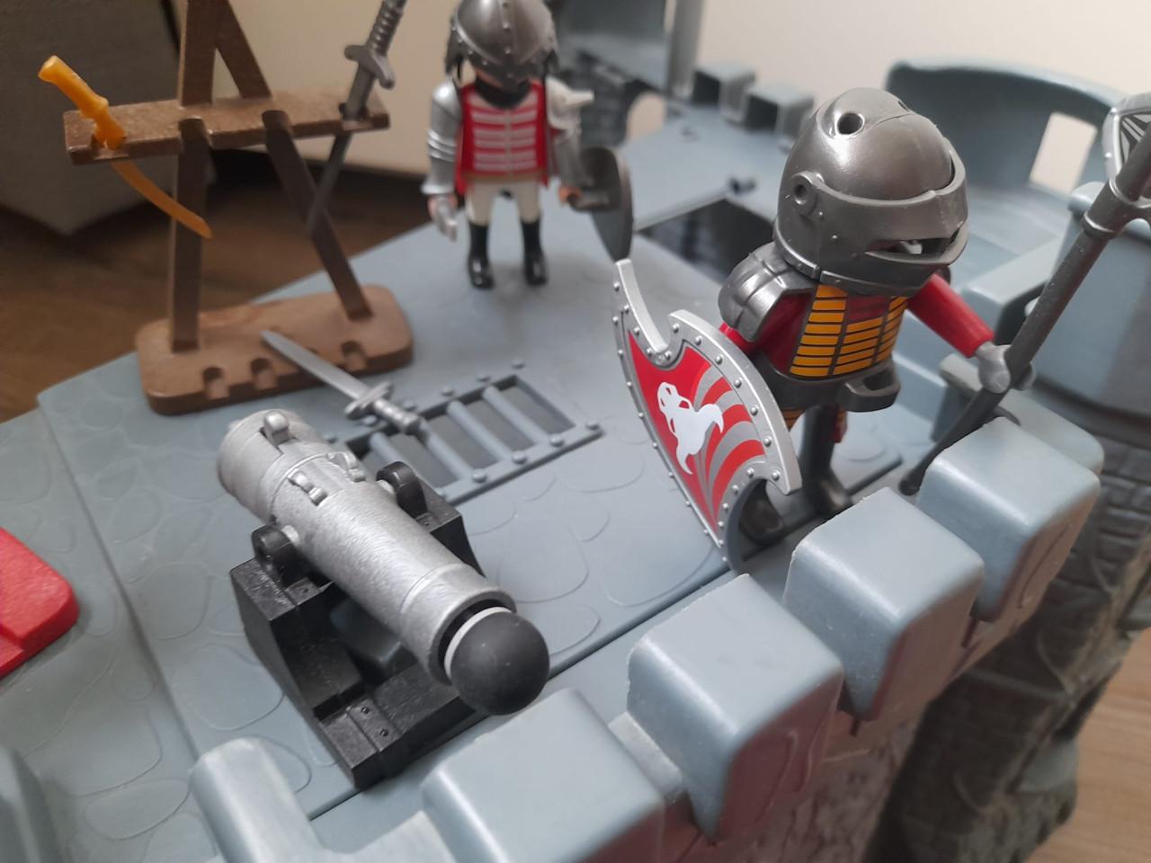 Playmobile verzameling te koop aangeboden