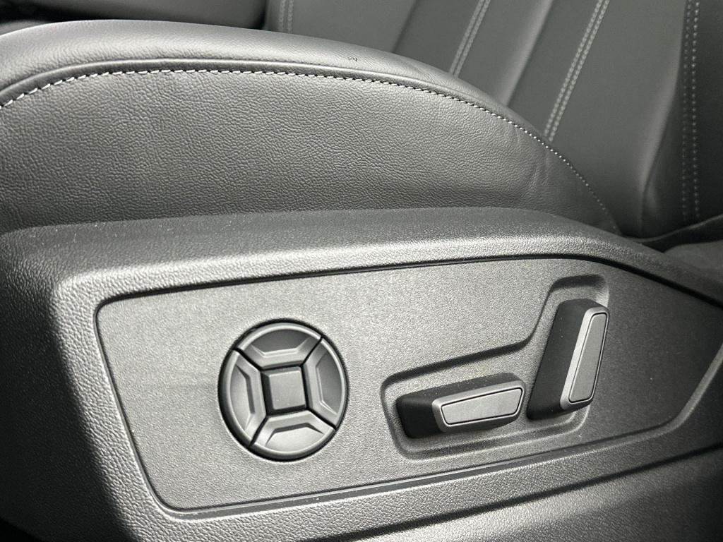 Audi Q5 sportback s edition e-hybrid 220 kw / 299 pk sportback 7 ver
