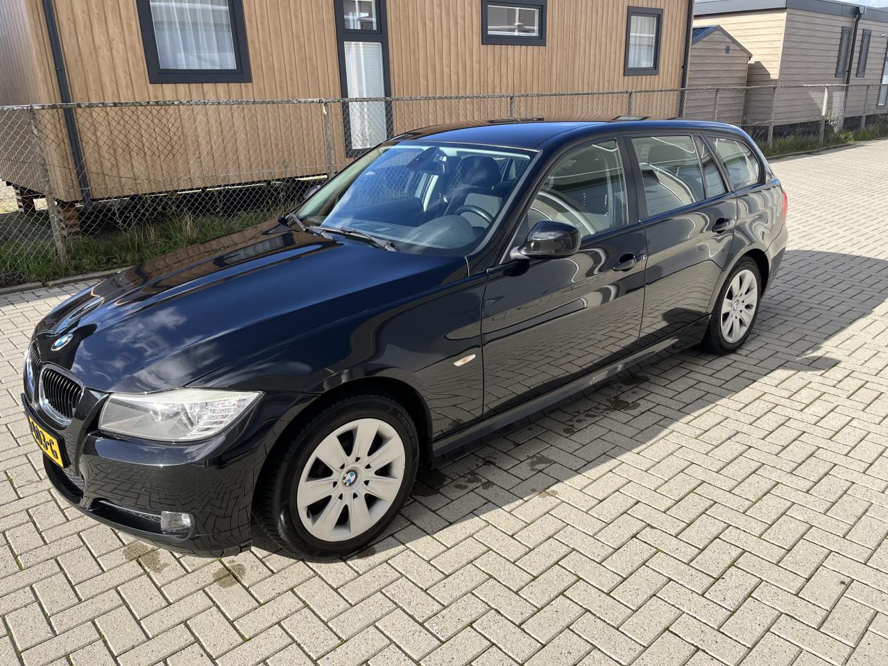 BMW 318i touring youngtimer / btw auto