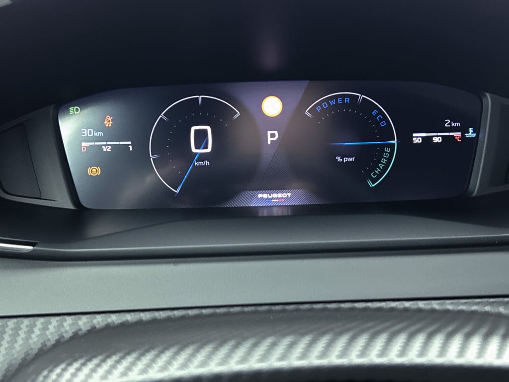 Peugeot 2008 hybrid 136 pk automaat allure