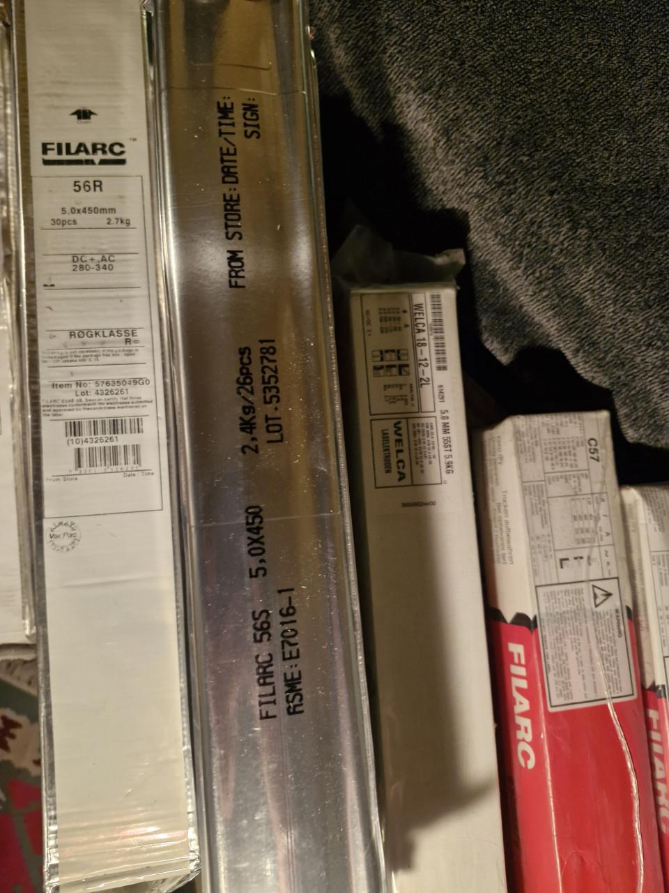 Te koop meerdere pakken laselectrodes