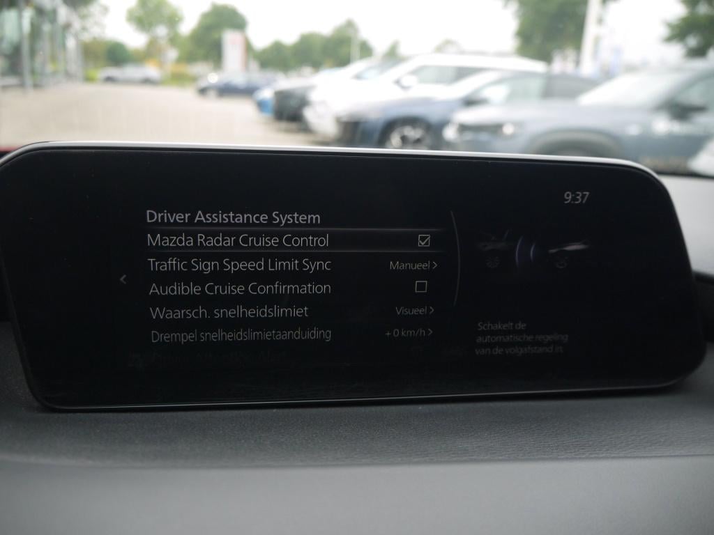 Mazda 3 2.0 e-skyactiv-g m hybrid 122 luxury|rijklaar|trekhaak
