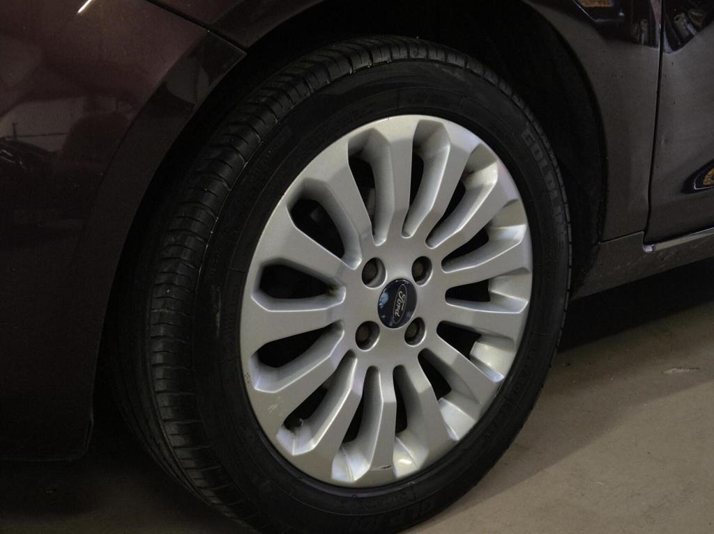 Ford KA 1.2 titanium / nieuwe distriebutieriem / nieuwe koppeling