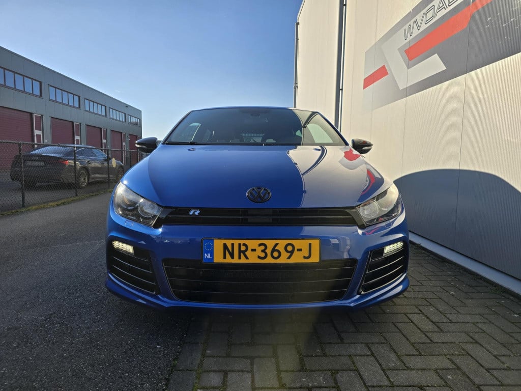 Volkswagen Scirocco 2.0 tsi r