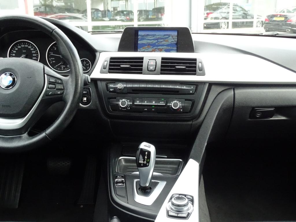 BMW 3-serie 316i upgrade edition automaat | leder | schuif-/kanteldank | xe