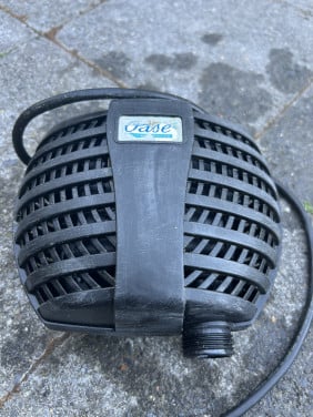 Te koop oase fp 3500 sterke en zuinige Vijverpomp en 3500 lpu