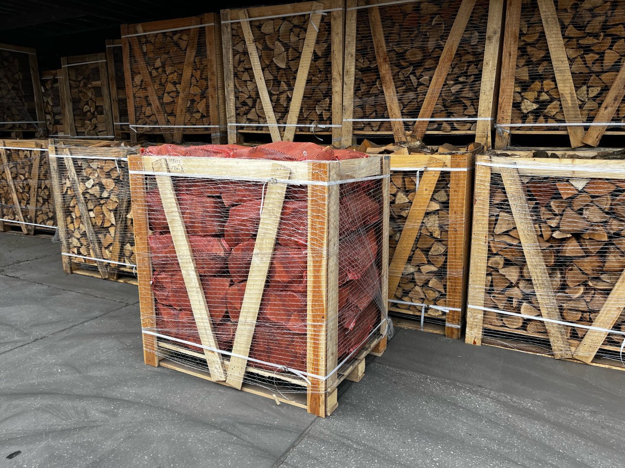 Ovengedroogd haardhout brandhout