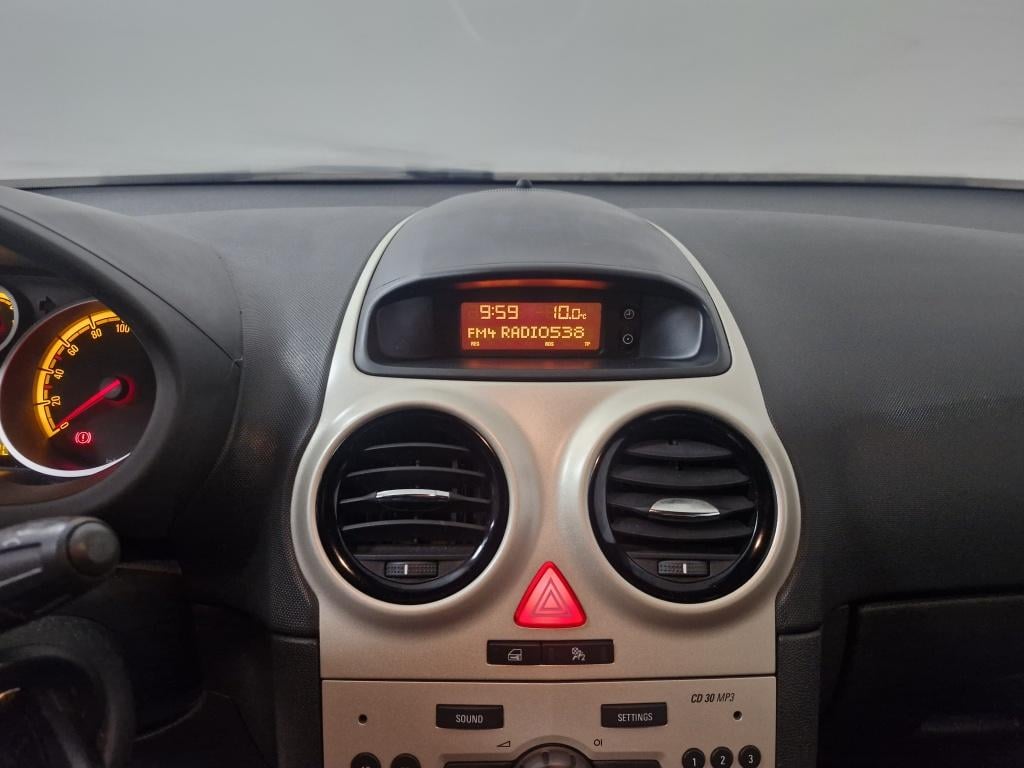 Opel Corsa 1.2-16v enjoy