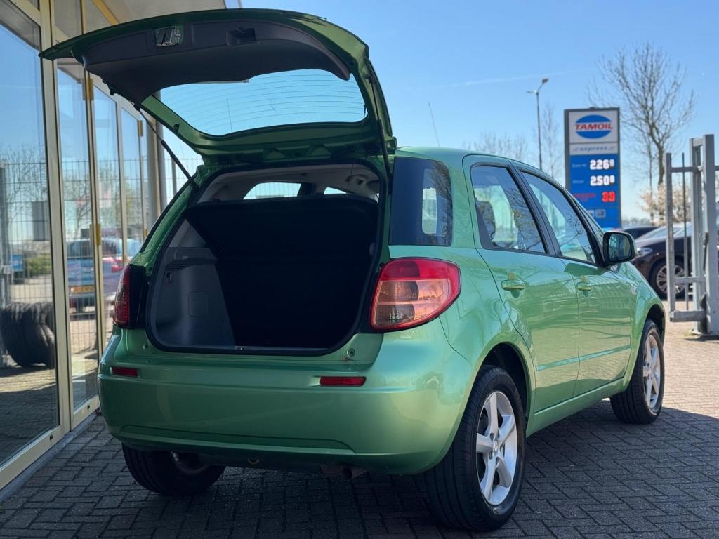 Suzuki Sx4 1.6 exclusive | automaat