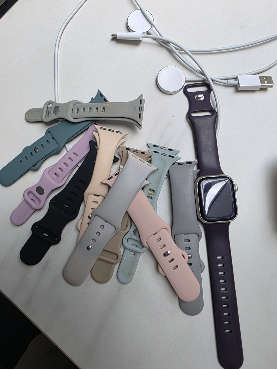 Iphone 14 128gb + Apple Watch 8