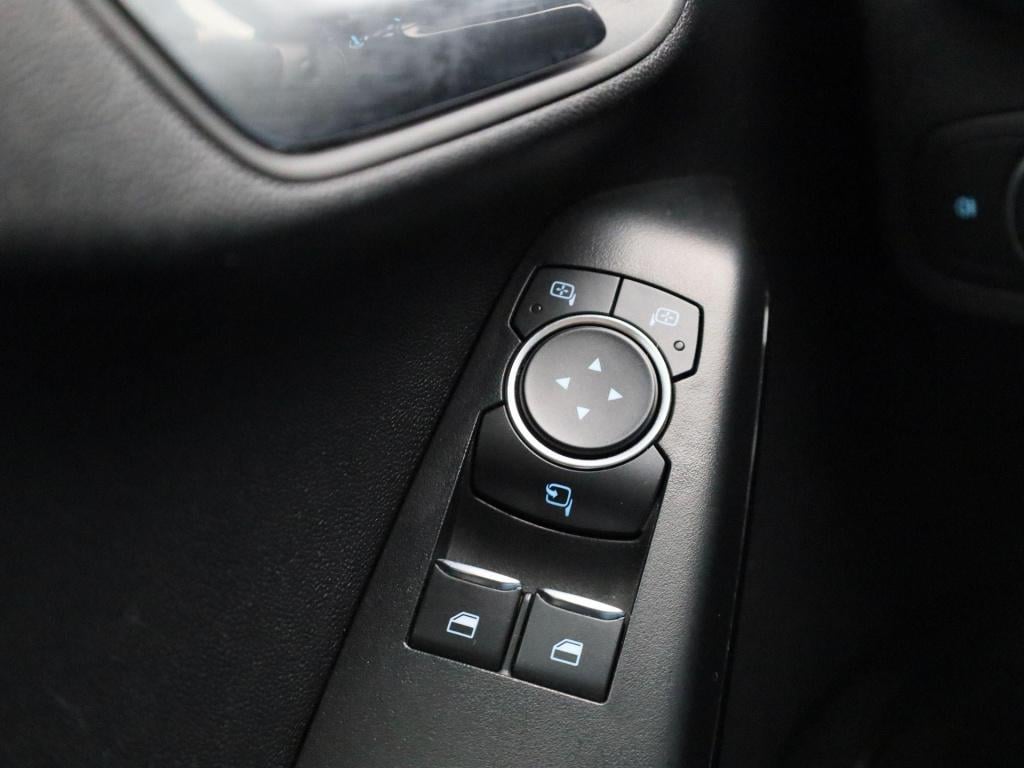 Ford Fiesta 1.1 trend | cruise control | airco | parkeersensoren achter | a