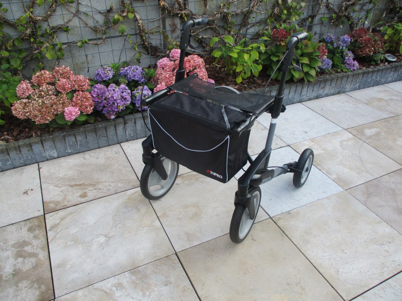 Zgan Topro Olympos opvouwbare lichtgewicht rollator met grote Softwielen