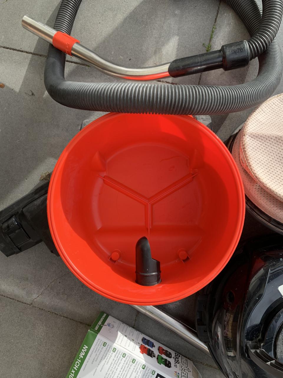 Henry Next 200  stofzuiger is een bekende stofzuiger Met stofzuigzakken