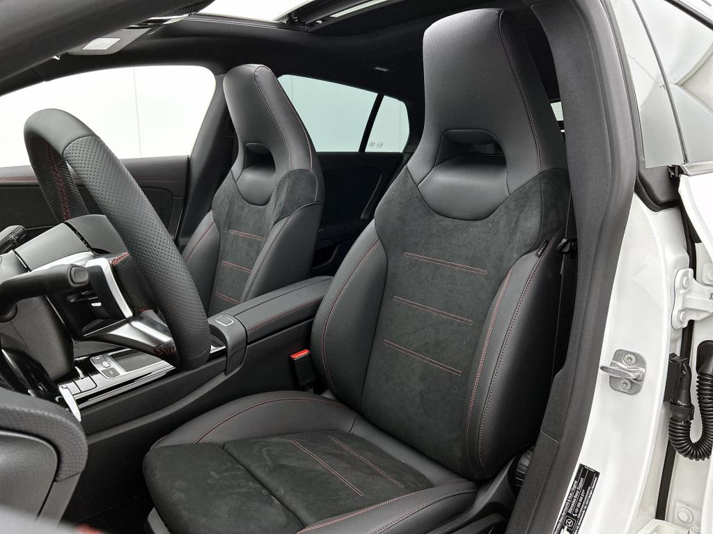 Mercedes-Benz Cla shooting brake 250 e business solution amg | nightpakket 