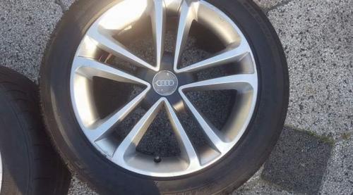 4 winter banden met velg merk