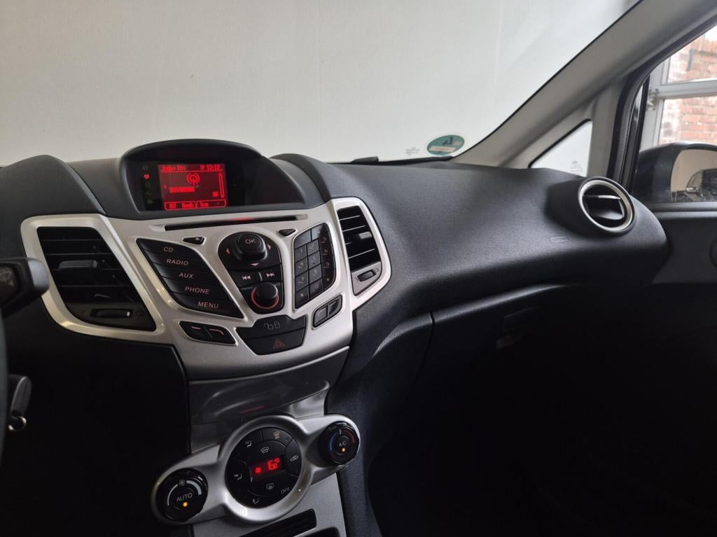 Ford Fiesta 1.25 titanium