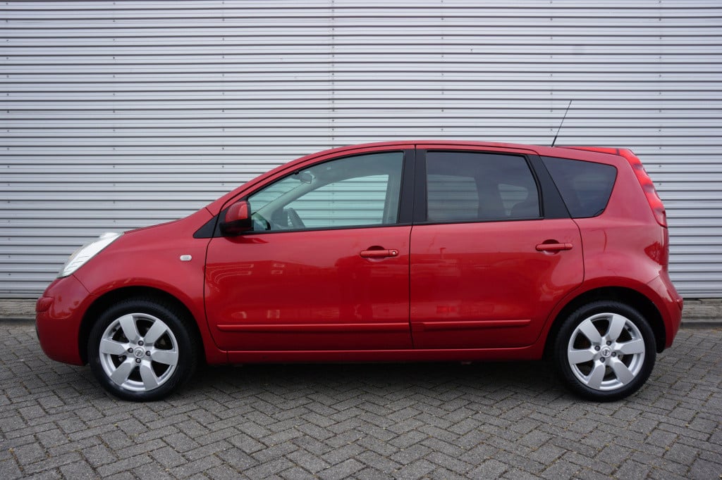Nissan Note 1.6 life pack airco / elektr. ramen / trekhaak / nap