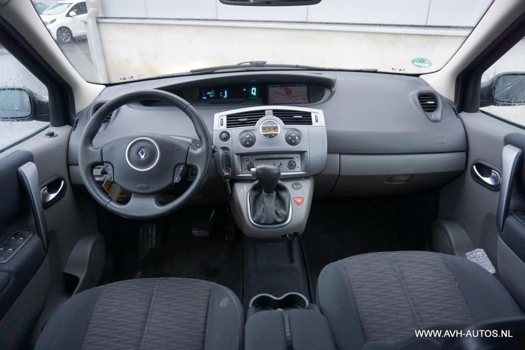 Renault Grand Scenic 2.0-16v tech line automaat