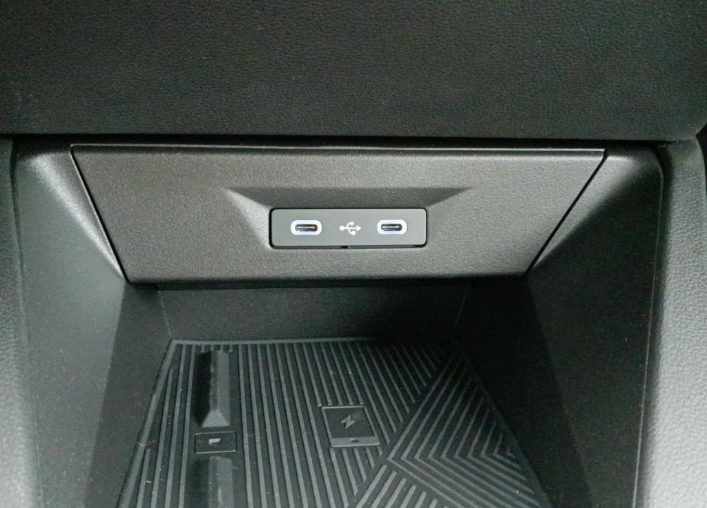 Renault Clio 1.8 hybrid 160 techno - pack première