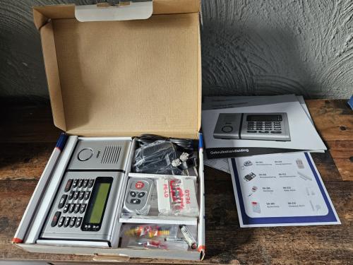 NieuwAlecto DA-200 Draadloos Alarmsysteem met Telefoonkiezer