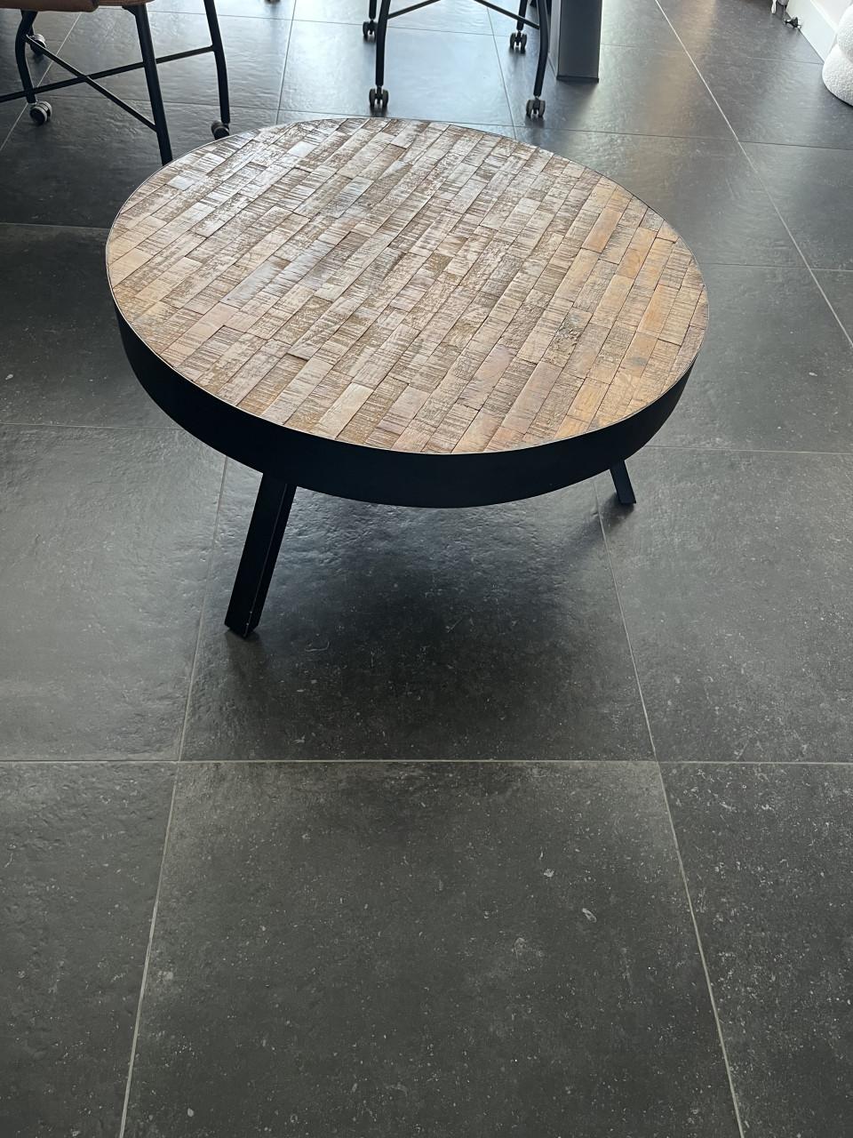 Te koop Salontafeltje